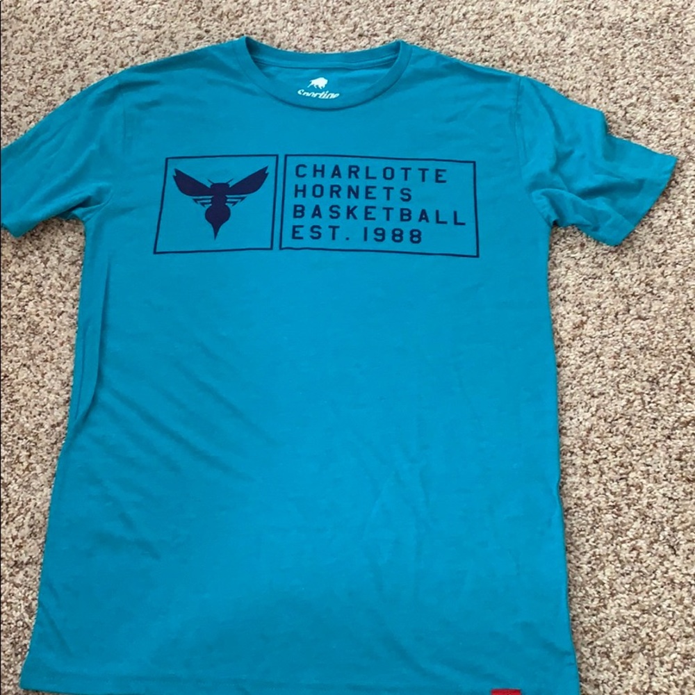 NEW Charlotte Hornets T-shirt